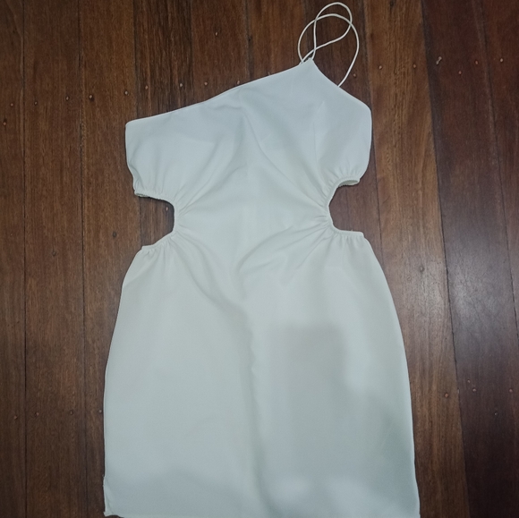 Zara Dresses & Skirts - White mini dress